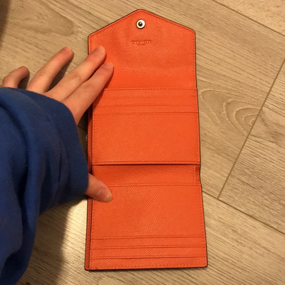 Small Coach Wallet - Picture 4 of 5